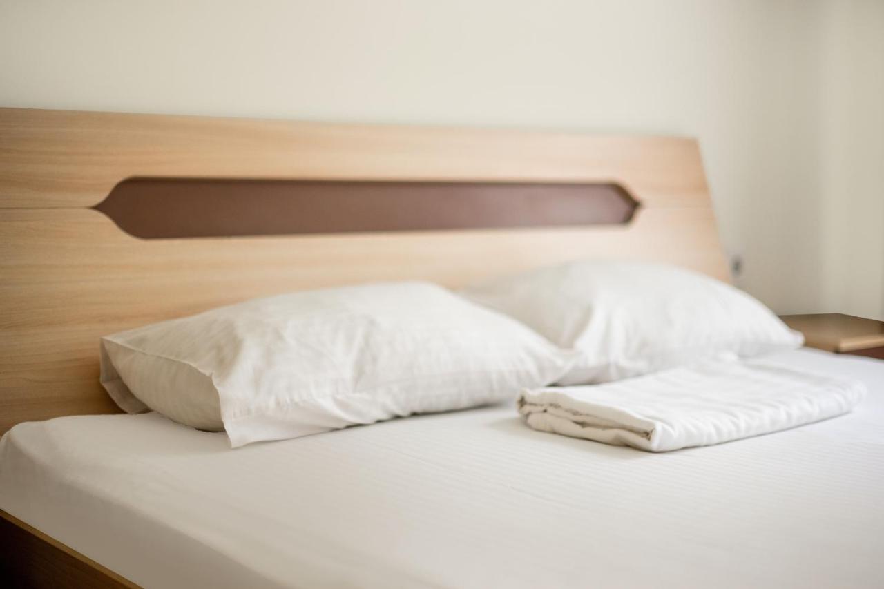 Home Odessa - Bed and Breakfast Odessa