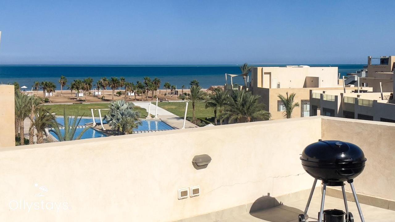 Ollystays Mangrovy Seaview Penthouse 3BR Beach & Pool access - B&B Hurgada