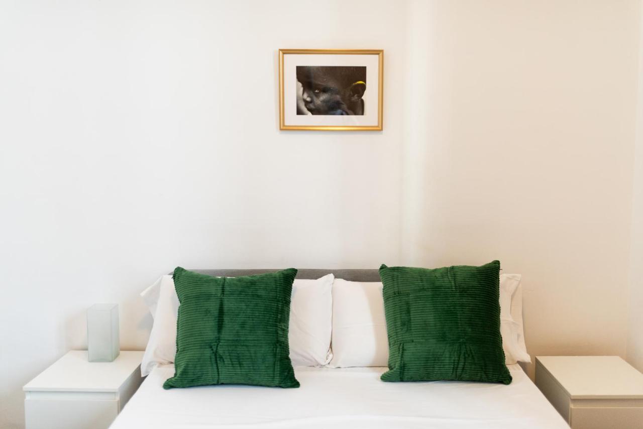 Cosy Flat w/ Beautiful Views and Cute Balcony - Ferienwohnung Granada