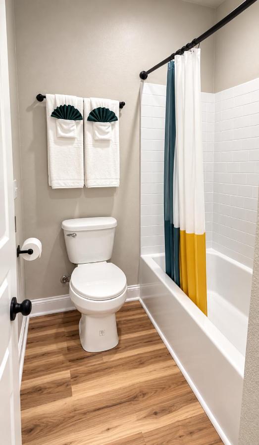 Modern Nest I Your Home Away From Home - B&B Lufkin