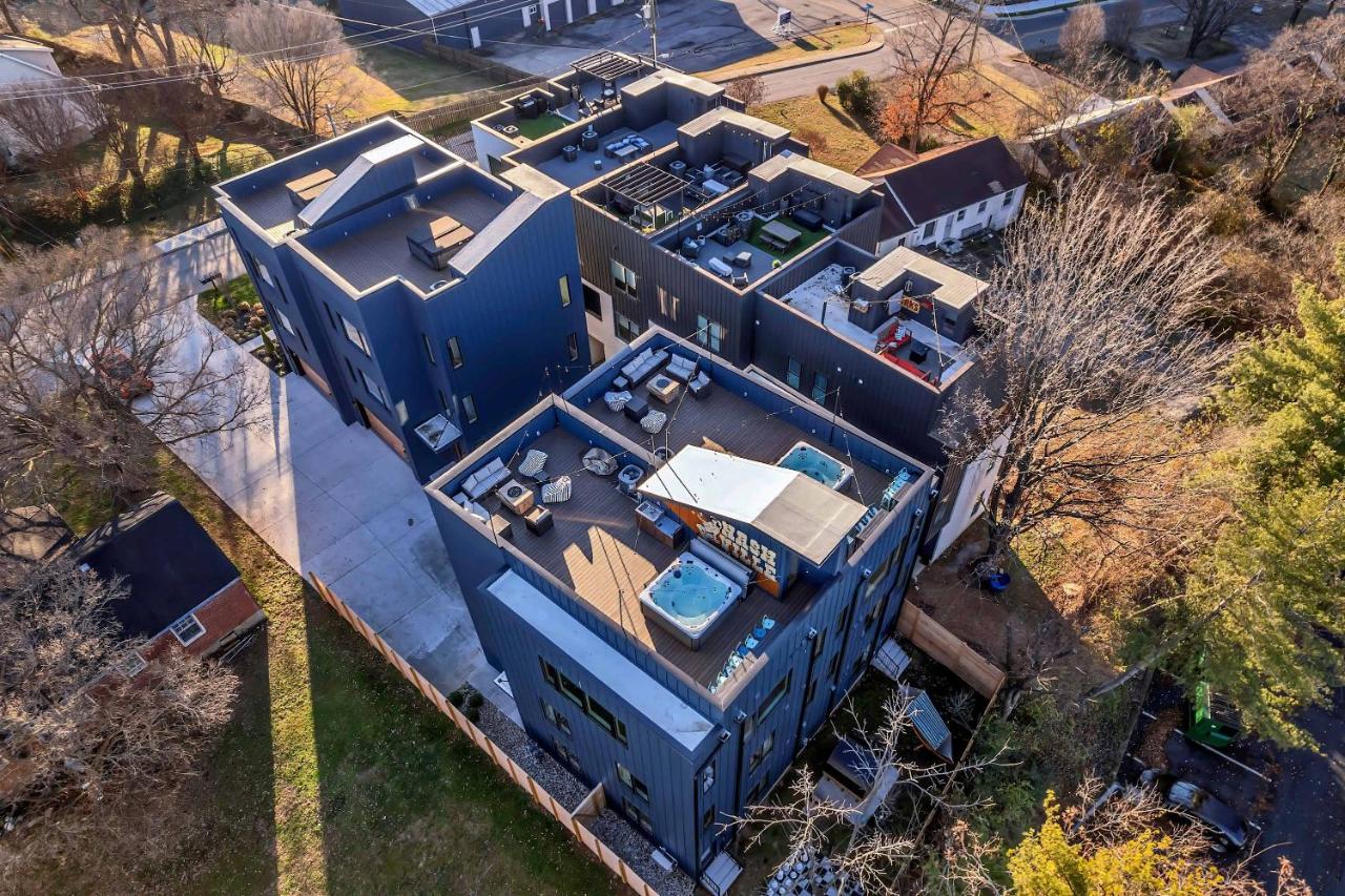 Rooftop Deck Hot Tub Game Room Downtown Nashville - B&B Nashville