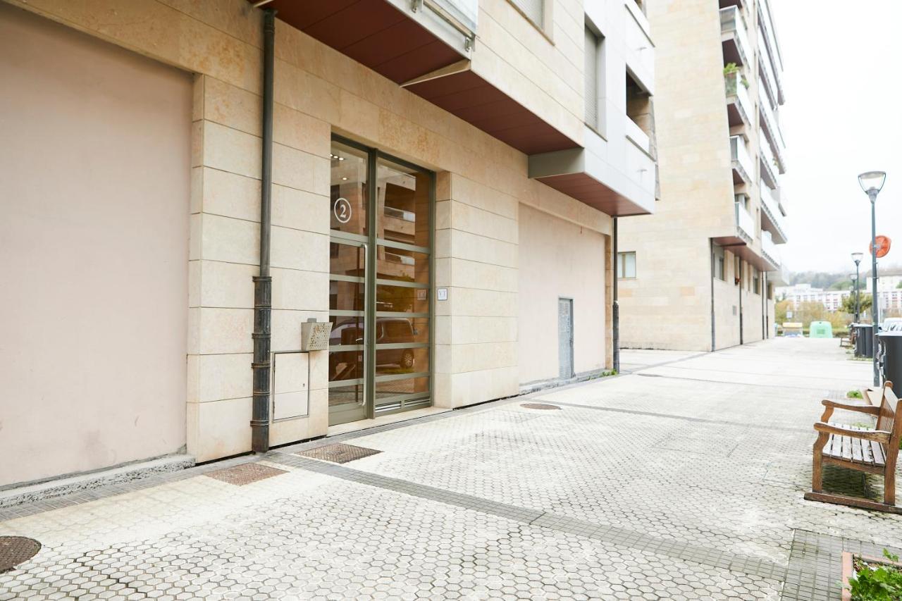 Urumea 4 - Apartamento con parking - B&B Donostia / San Sebastian
