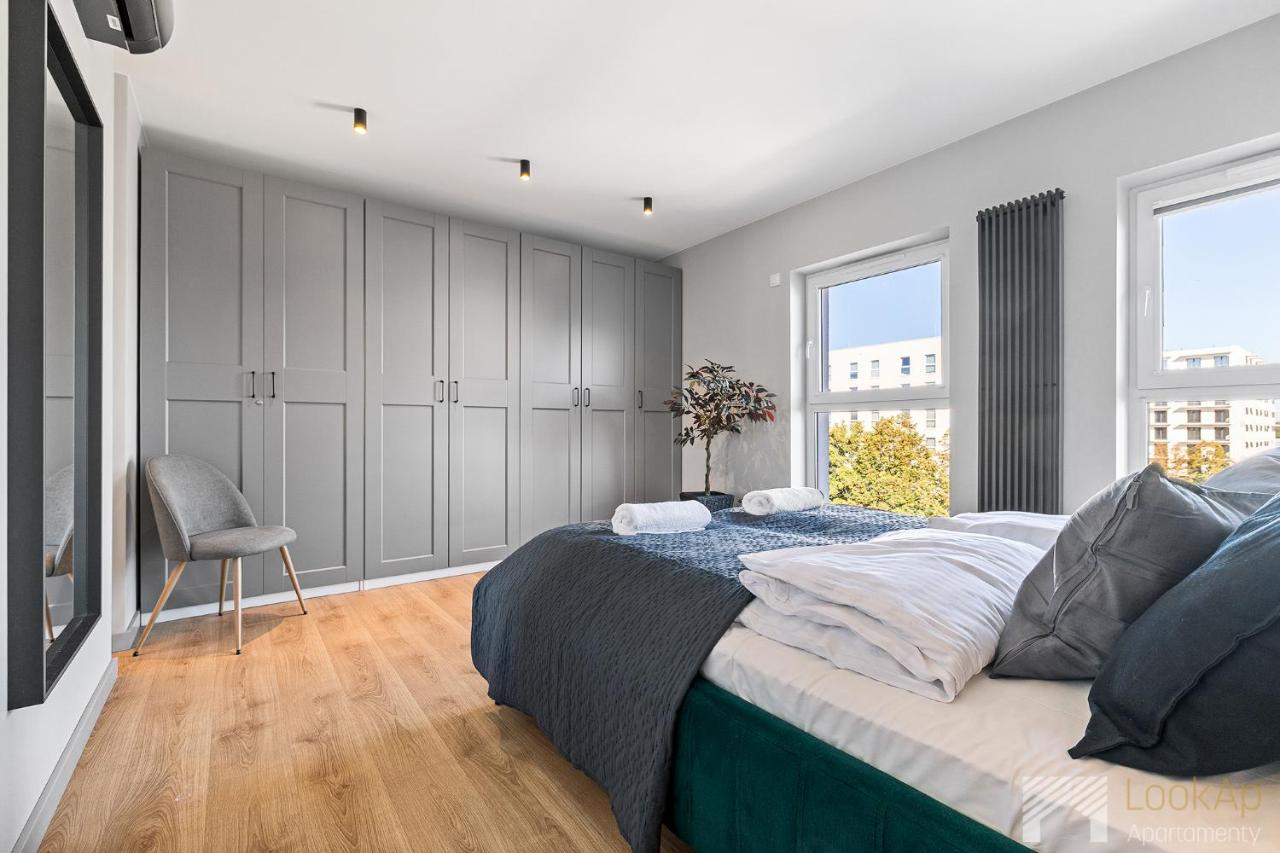Wróblewskiego Elegance by LookAp - parking w garażu! - B&B Łódź
