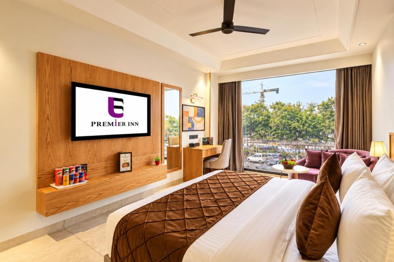Airport Premier In With Free Airport Drop