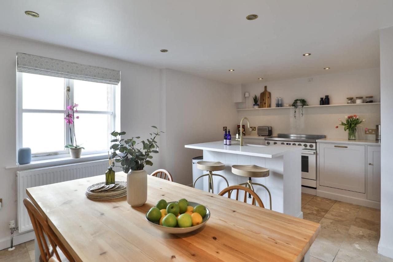 *New* Tranquil Countryside Luxury Barn Conversion - B&B Georgeham