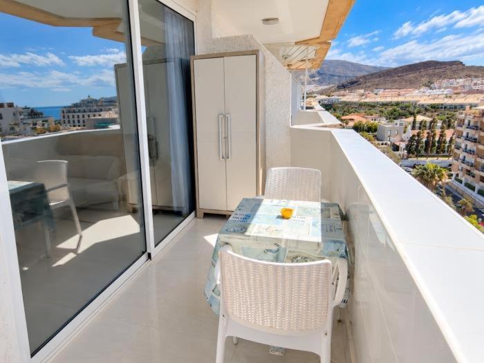Playa Honda Vista Azul - Bed and Breakfast Arona