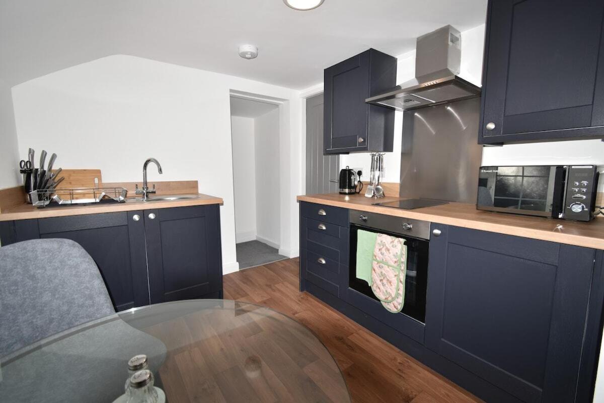 1 Bed apartment / free parking / castle donington - Chambres d'hôtes Castle Donington