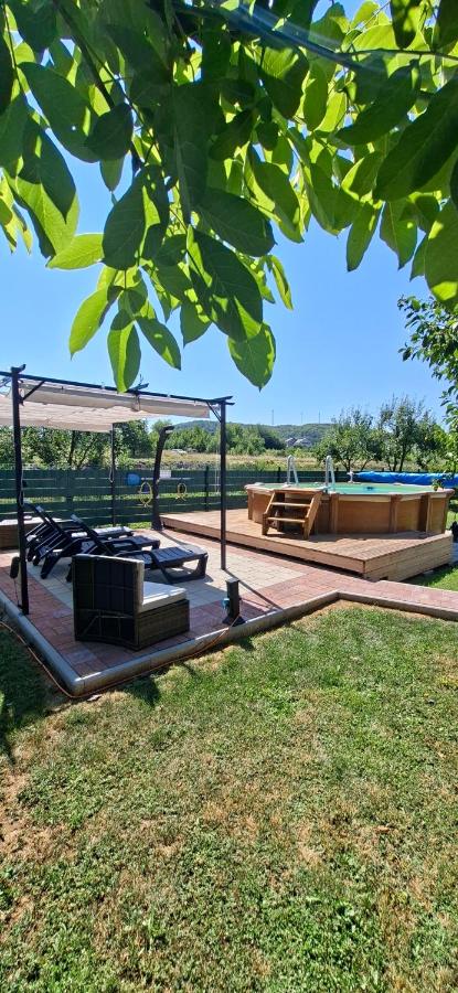 Studio Spa Sweet Nest Jacuzzi and Sauna Otočac - B&B Otočac