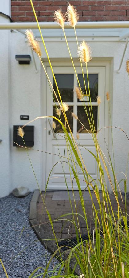 Exklusive Wohnung mit Terrasse, Sauna und Stellplatz - B&B Velbert
