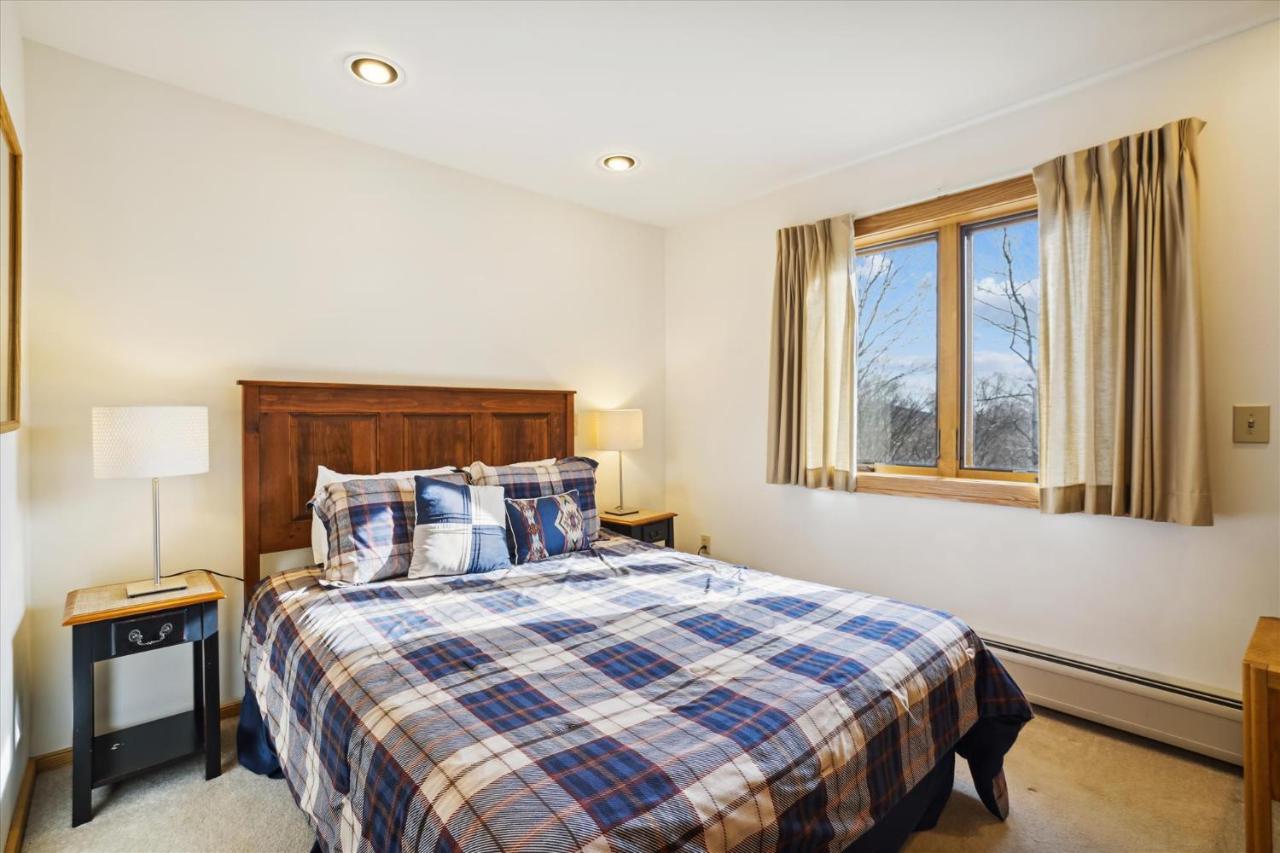 Highridge Condo Unit J5A - B&B Killington