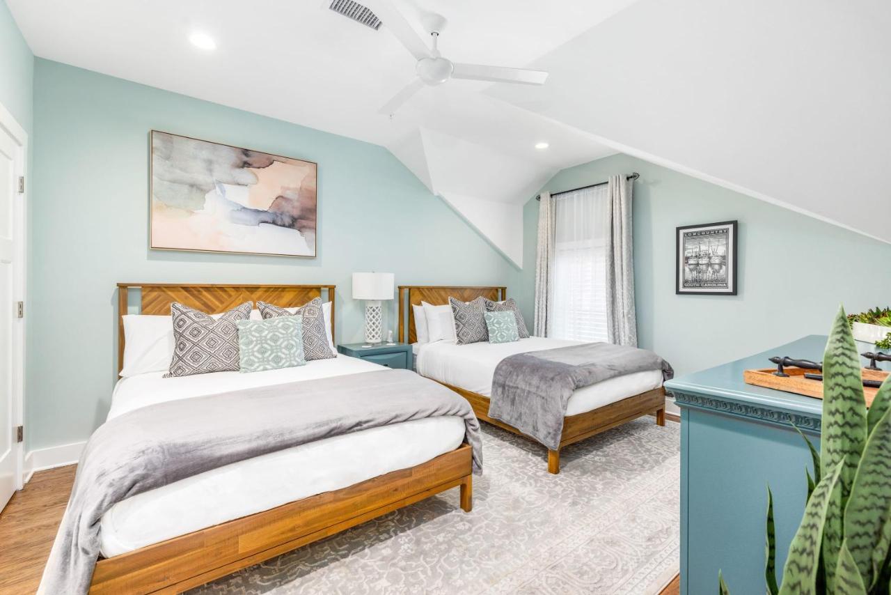 Private Balcony 2 Living Rooms 2 Blocks to King - Chambres d'hôtes Charleston