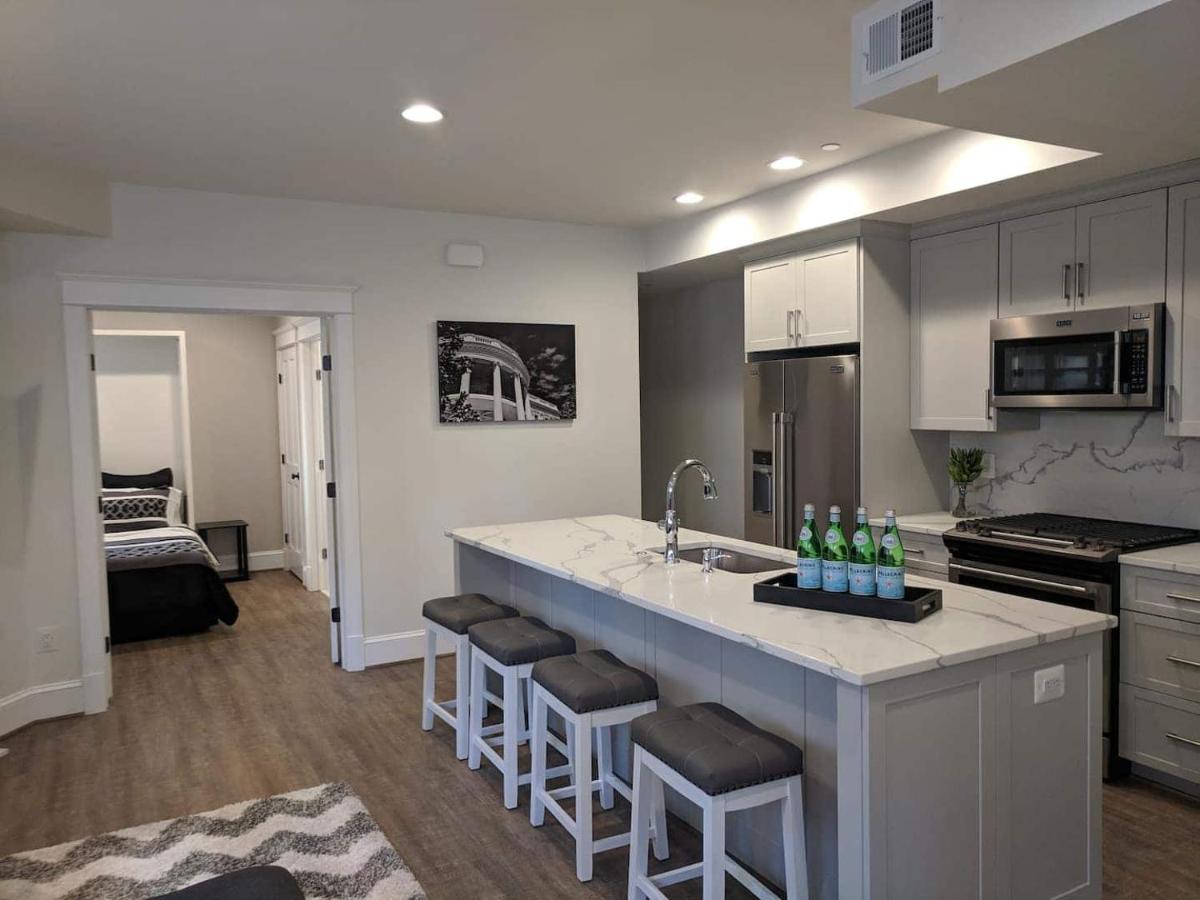 2BR Garden Level Guest Suite by White House - B&B Washington D.C.