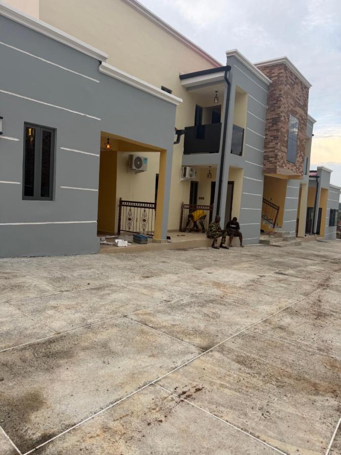 Tejumade Luxury Apartments TLA - B&B Ado-Ekiti