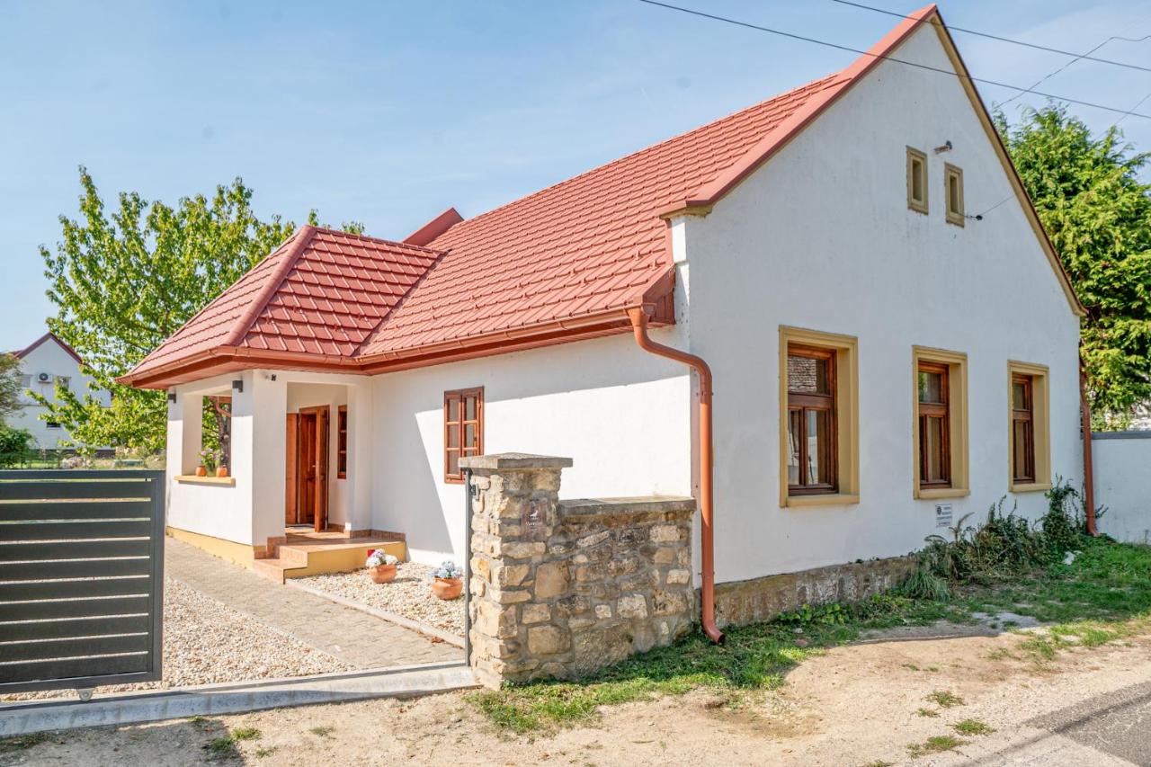 Vanellus - Bed and Breakfast Balatongyörök
