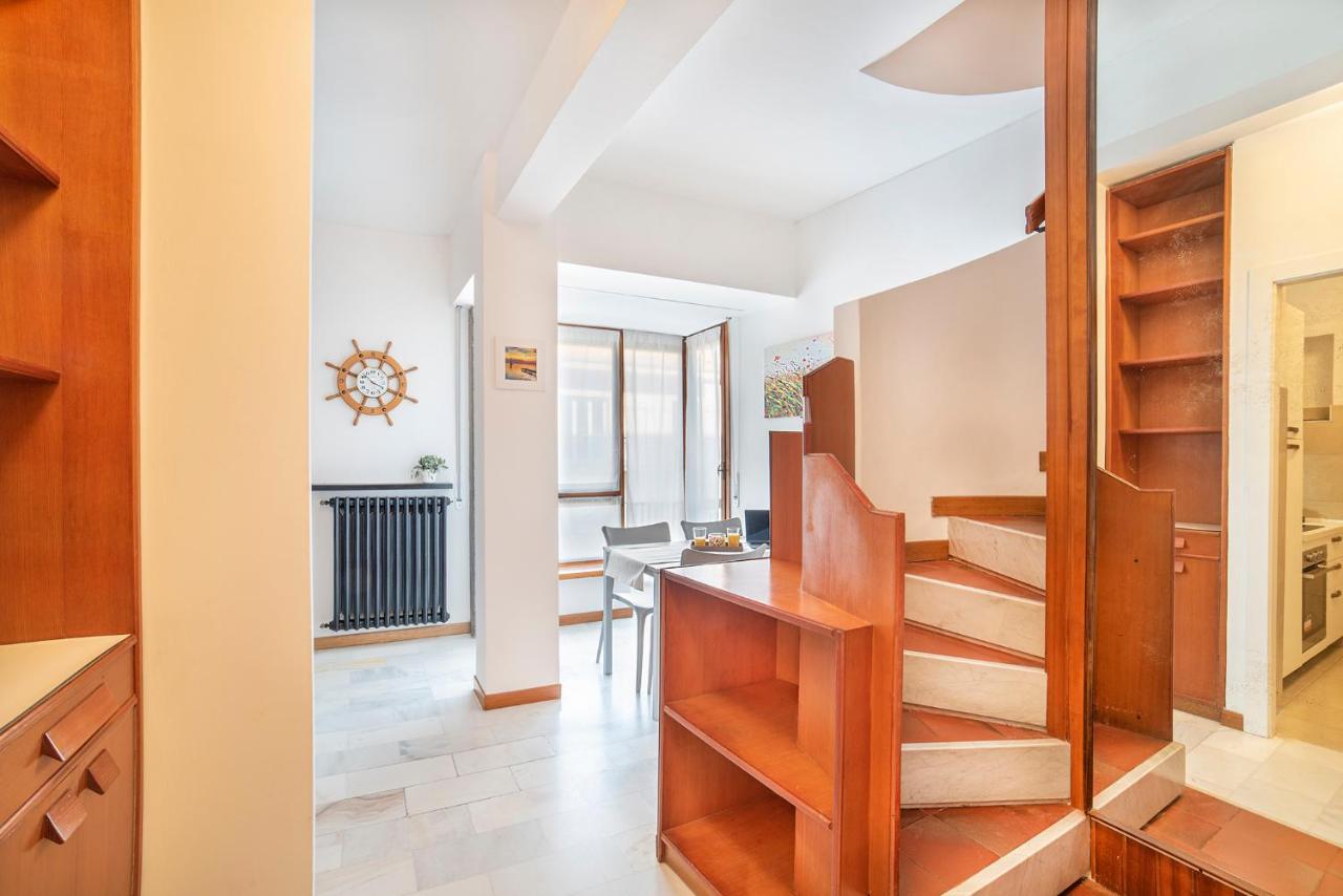 Tramontana A stone's throw from the shoreline! - B&B Pietra Ligure