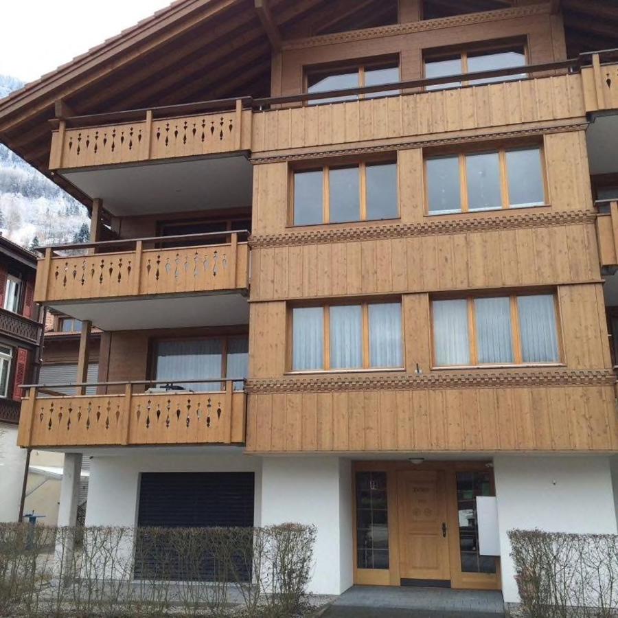 Switzerland Iseltwald Apartment - B&B