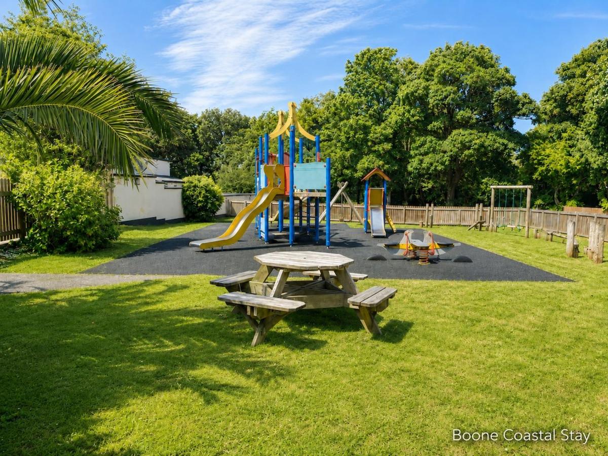 Tudor Cottage, 31 Tudor Court - Bed and Breakfast Hayle