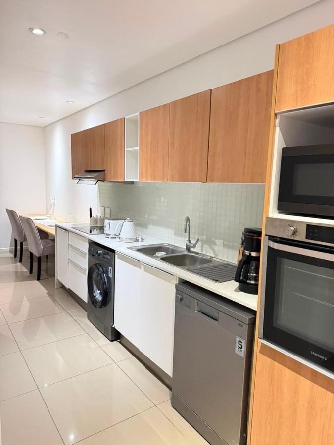 Mondjila Apartments - Freedom Plaza, CBD - Bed and Breakfast Windhoek