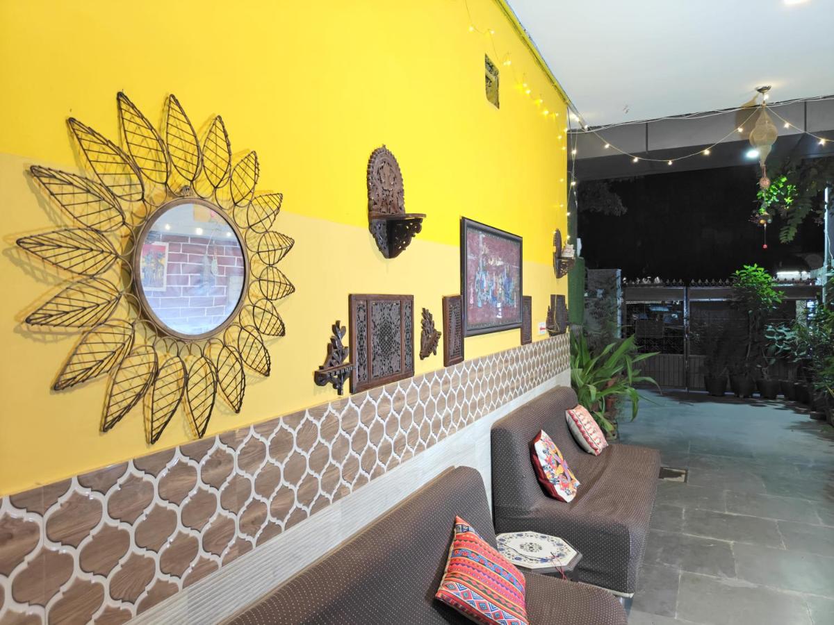 The Hideout Agra - Walk to Taj - B&B Agra