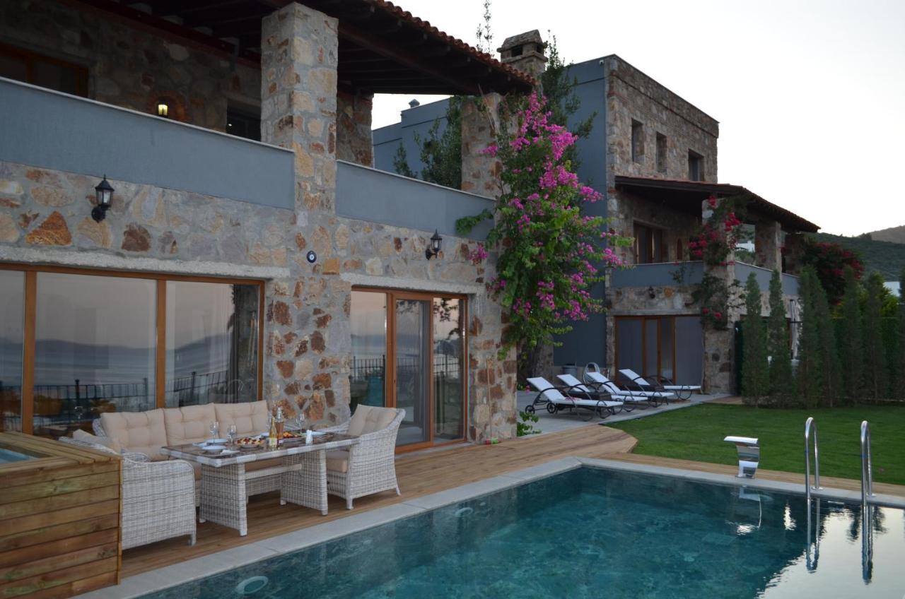 Mira luxury villa - B&B Torba