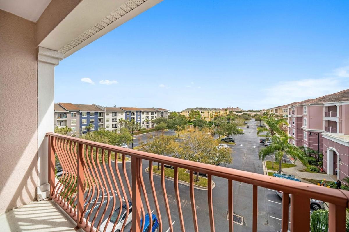 Updated Condo Near Conv Ctr, I-Drive & Universal - Bed and Breakfast Orlando