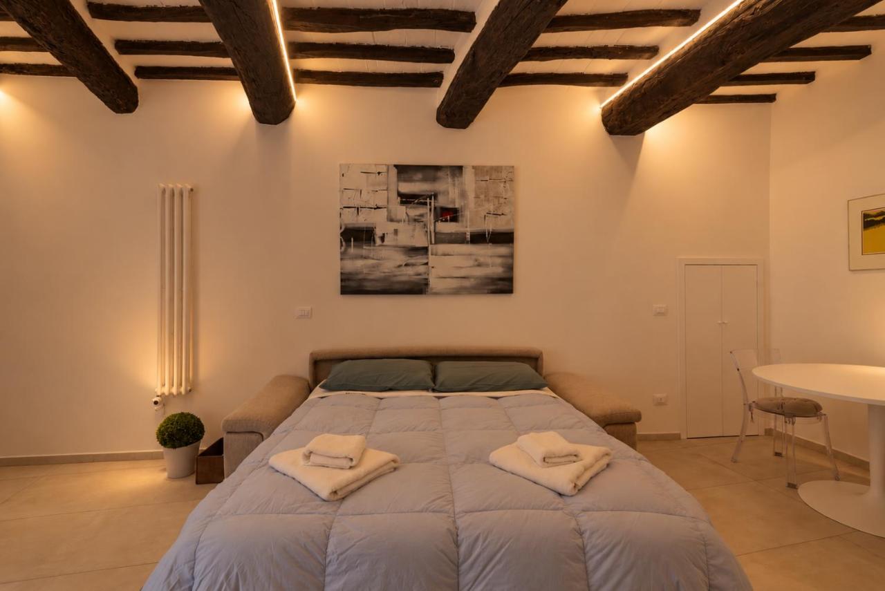 Elce Studio - Historic Beams & Modern Design - Bed and Breakfast Perugia