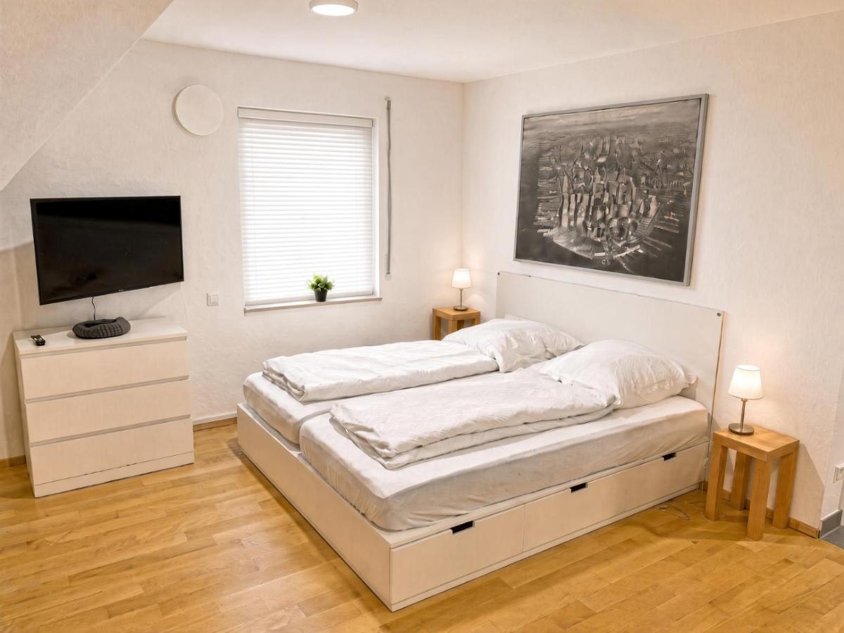 Modernes Apartment im Zentrum von Nürtingen, Wohnung 9 - B&B Nürtingen