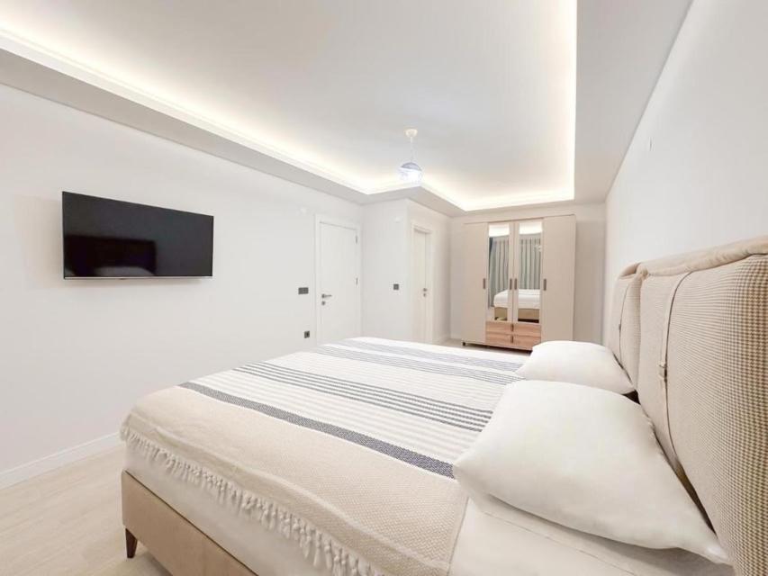 Elezoğlu Apart Luxury Apartments with Sea and City View - Chambres d'hôtes Yomra