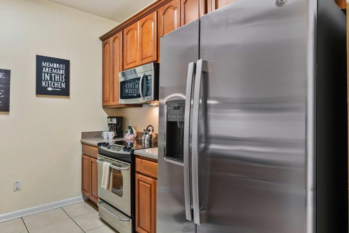 Lofty Lodge - Bed and Breakfast Orlando