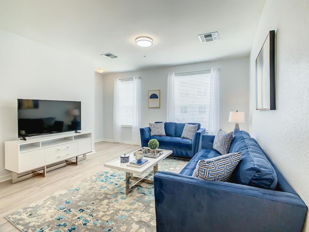 Stylish Vista Cay Townhome Near Conv. Ctr I-Dr. - B&B Orlando