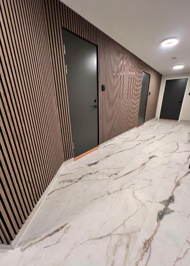 1-Lovely newly redecorated apartment in the middle of the city centre Gjøvik-1 - Chambres d'hôtes Gjøvik