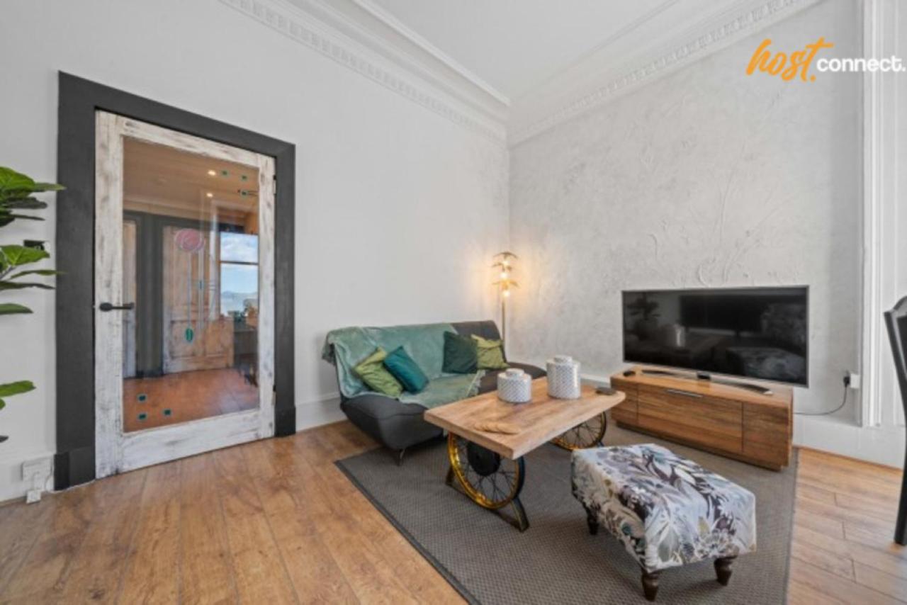 Modern 2 Bed Sleep 4 In Gourock - B&B Gourock