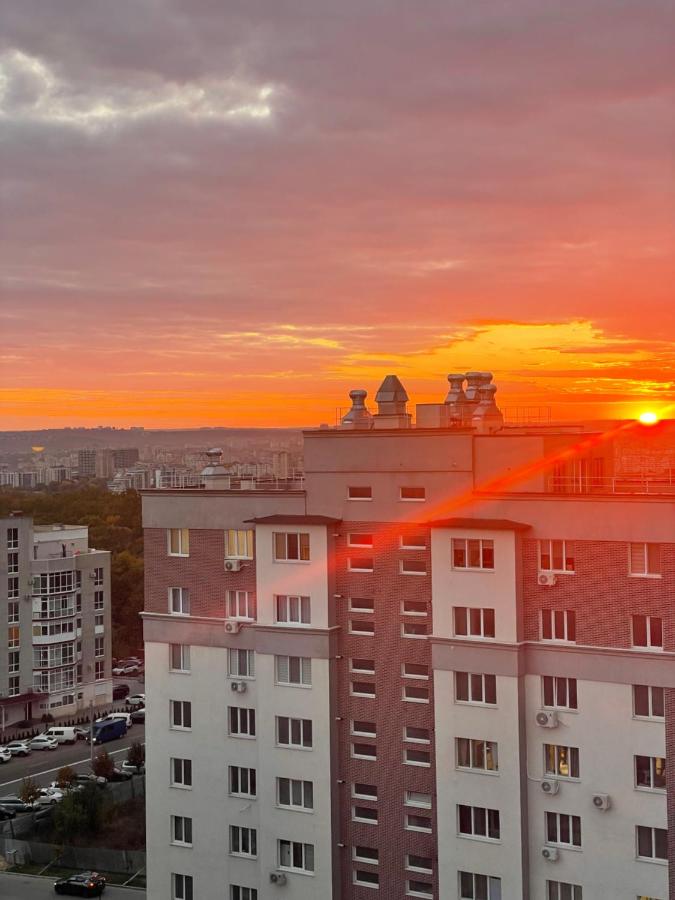 Modern apartment - B&B Chișinău