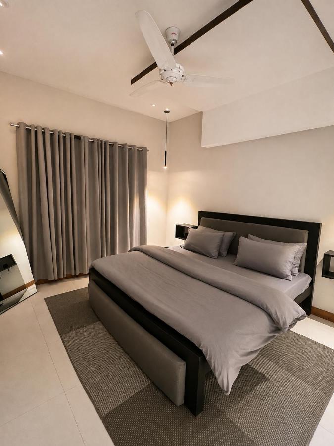 Celeste Boutique Rooms - 3 Mins from LUMS DHA Phase 5 - Chambres d'hôtes Lahore
