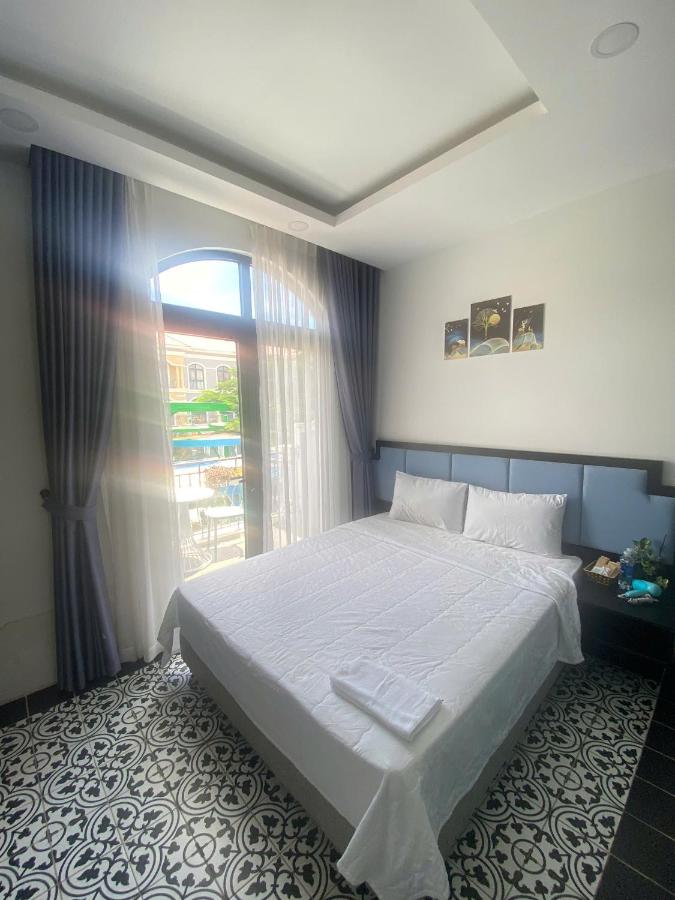 Chambre Lit Queen-Size avec Balcon