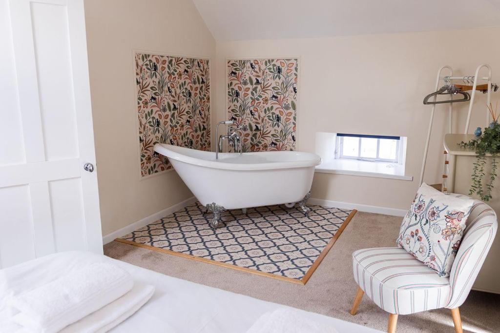 Groom's Cottage - Chambres d'hôtes Lucker