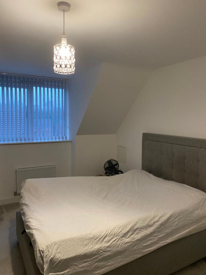 CityLink Suites -Modern Ensuite Near Train Station, City Centre - B&B Oldbury