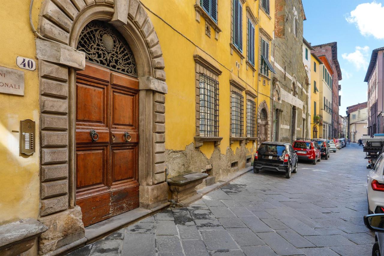 Borbo's House - Holiday Home Lucca Centro Storico - Chambres d'hôtes Lucques