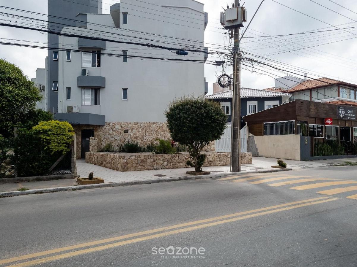 Lindo apto com churrasqueira a 100m do mar EAB0201 - Ferienwohnung Florianópolis