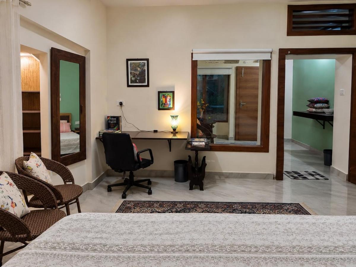 Calm & Cozy Nature-Inspired Stay - B&B Pathankot