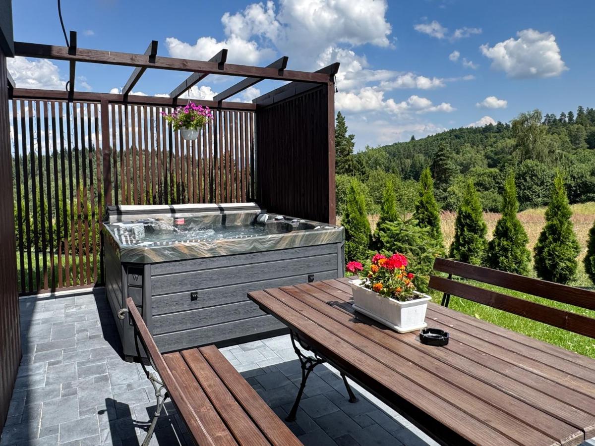 Agroturystyka Nad Lasem - Domki w górach - B&B Toporzysko