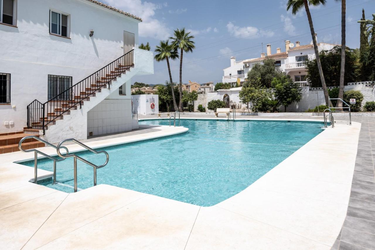 Casa Alborán with Jacuzzi, Billiard, BBQ and Sea View - B&B Nerja