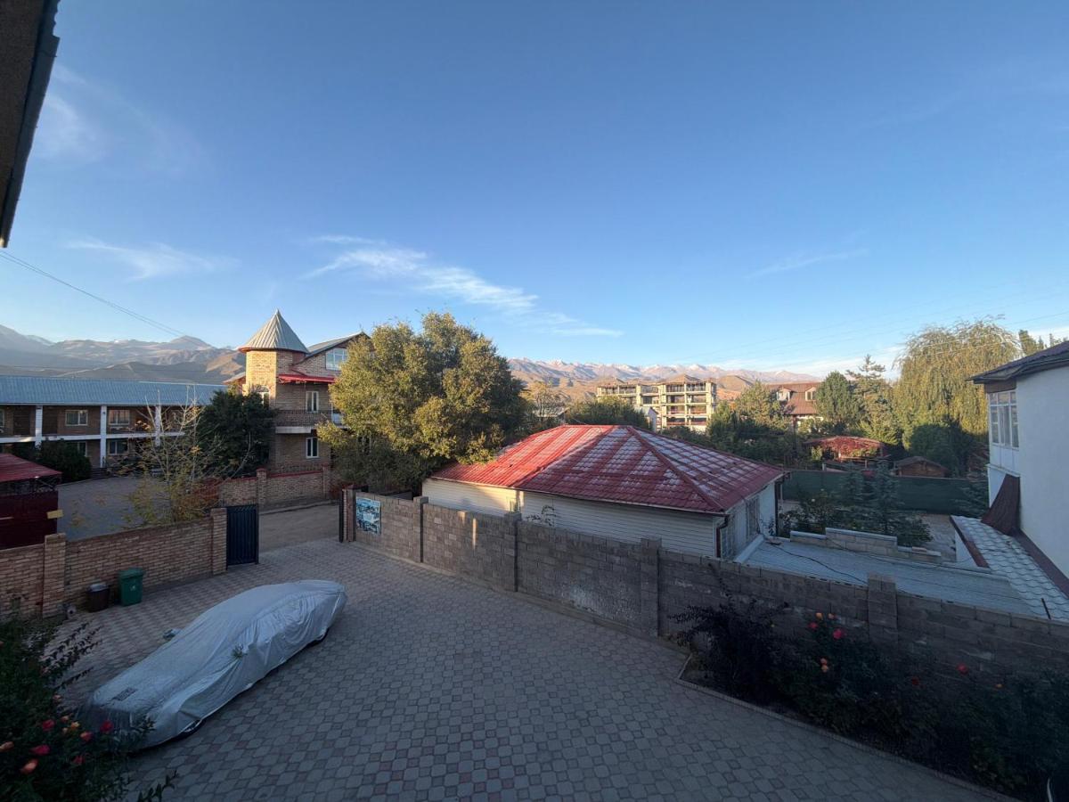 Guest House ЭЛЕС - B&B Cholpon-Ata