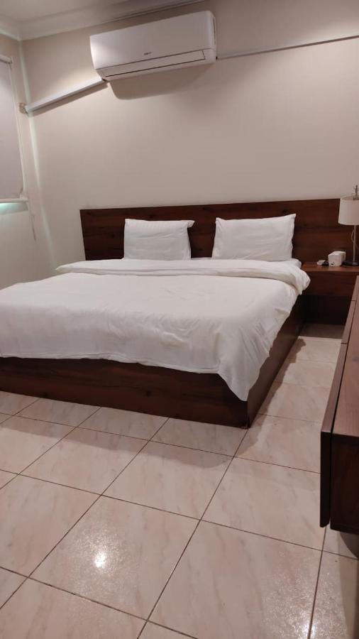 النزهة للشقق المخدومة - B&B Riad