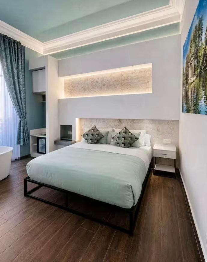 Ciampino Station - 7 minutes from the airport - B&B Ciampino