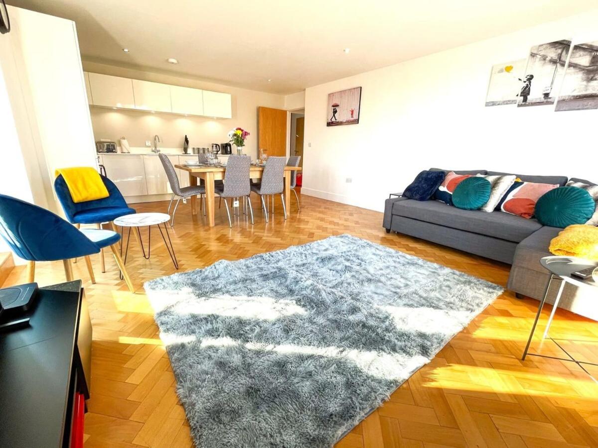 Modern Chelmsford Centre Apartment - Ferienwohnung Chelmsford