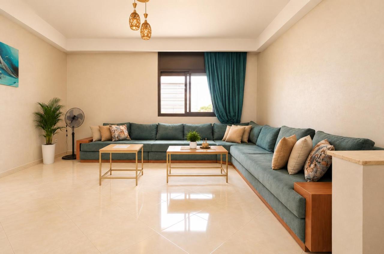 Near Rabat Airport with Free Parking and Tram 2 Min Away - Ferienwohnung Salé
