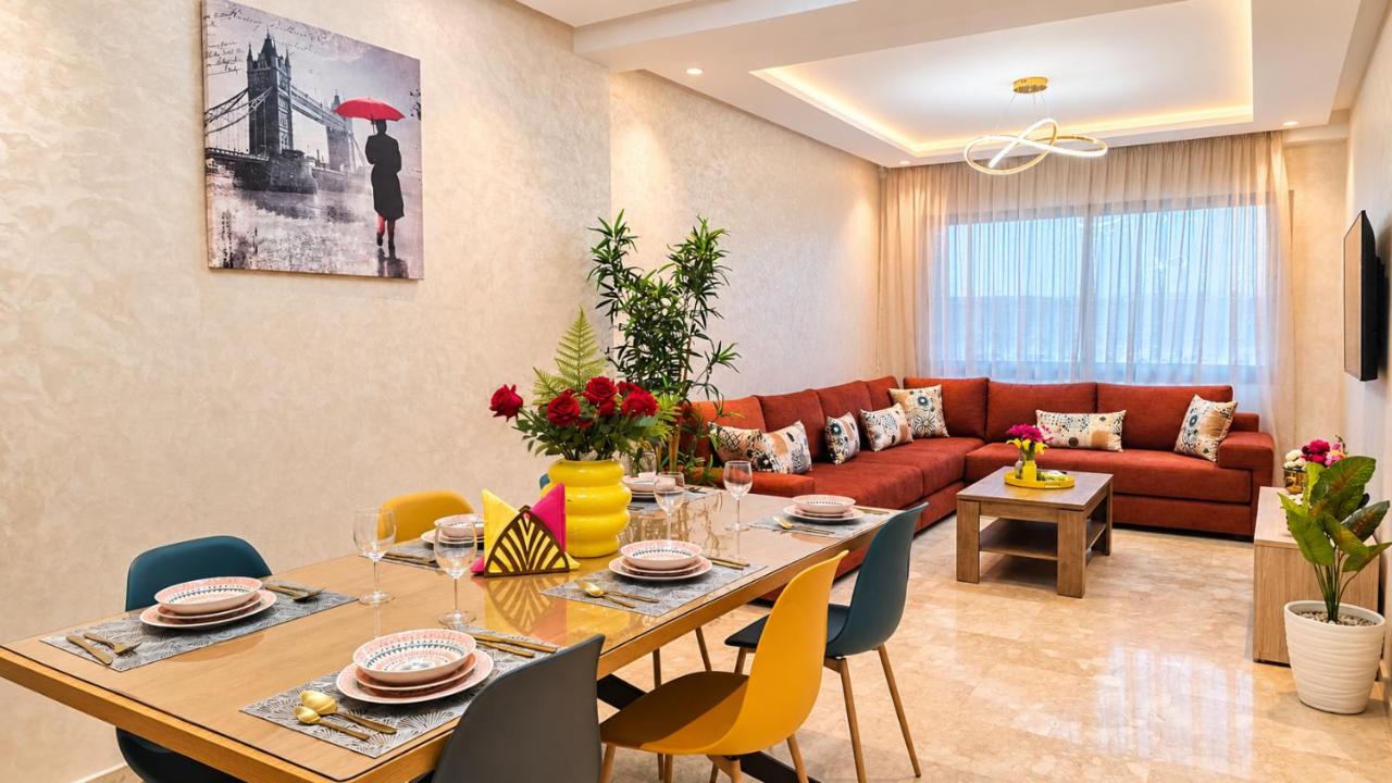 Stylish 3-Bedroom Apartment in Maarif - AC, Fast WiFi & Secure Parking - B&B Casablanca