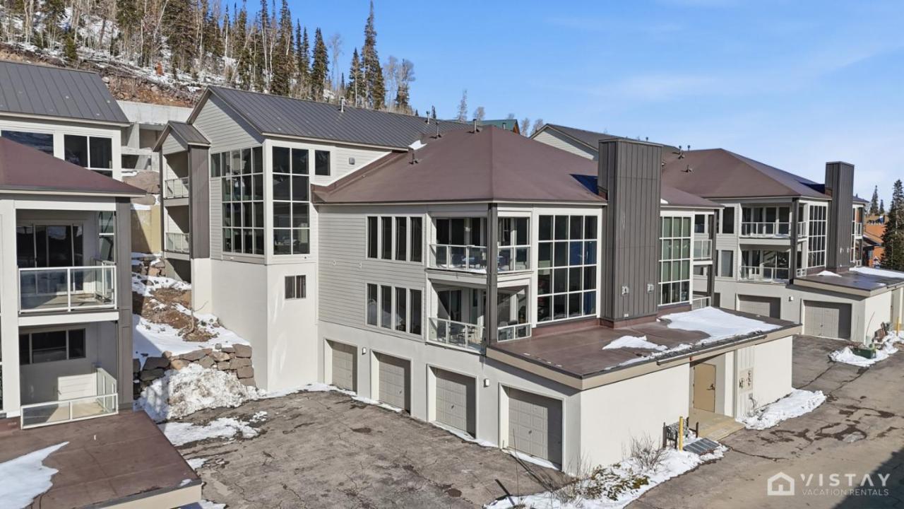 The Lofts #8d - Right by Ski Lifts - B&B Brian Head