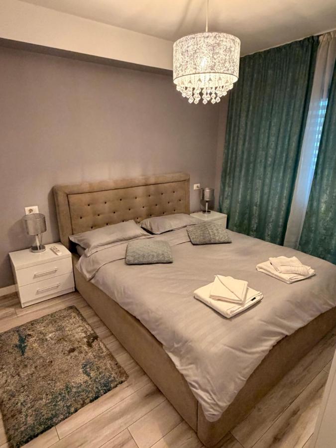 Romanescu Park Apartament - B&B Craiova